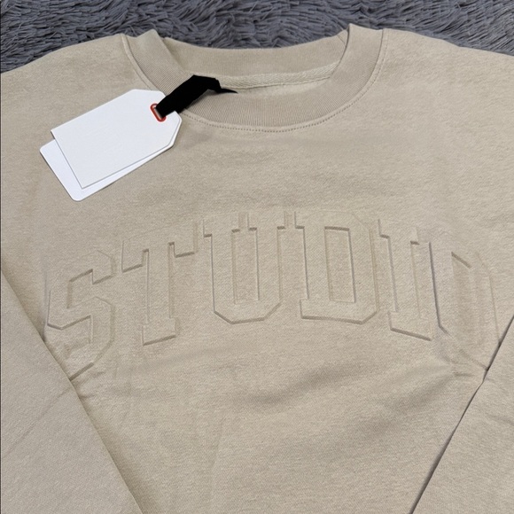 GAP Cream Studio Sweatshirt - Picture 4 of 6